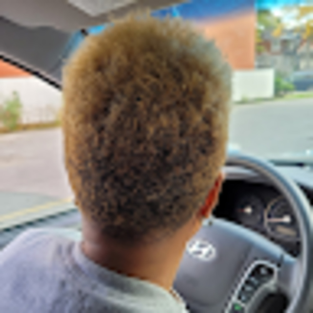 Meet your Posher, Anastacia